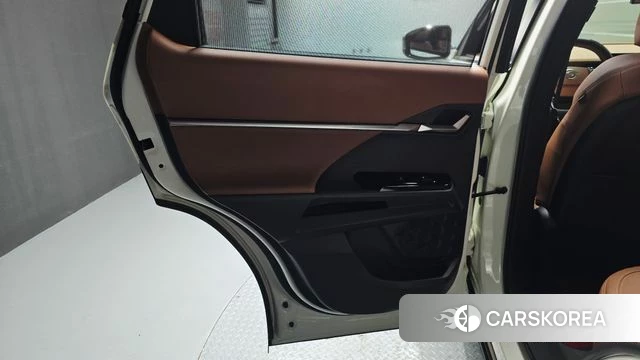 Ssangyong Torres id 4592328 из Кореи 17