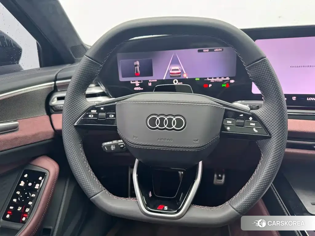 Audi A6L id 4649344 из Китая 17