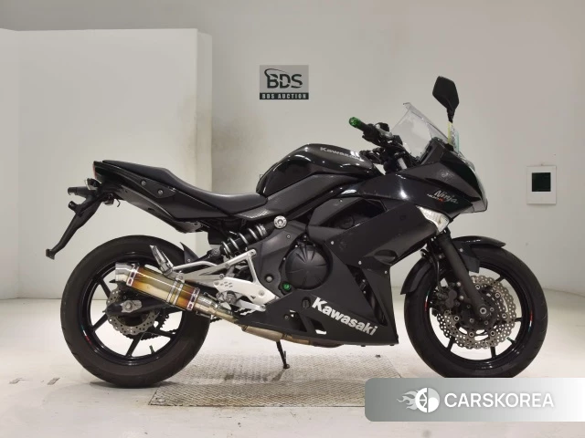 Проданный Kawasaki NINJA 400R 2011 из Японии, фото 2