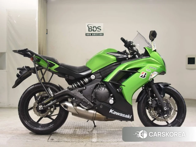 Проданный Kawasaki NINJA 650 2013 из Японии