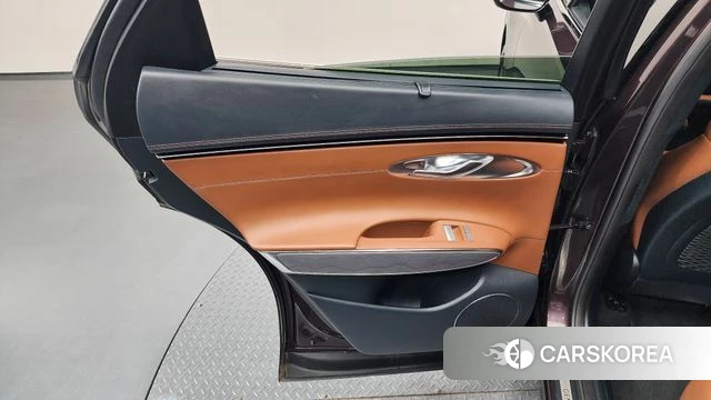 Genesis GV70 id 4642060 из Кореи 17