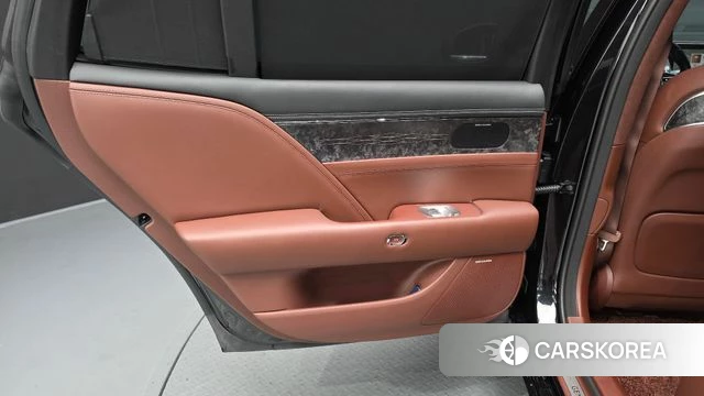 Genesis G90 (RS4) id 4414866 из Кореи 17
