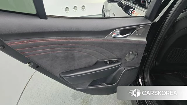 Kia Stinger Meister id 4542165 из Кореи 17