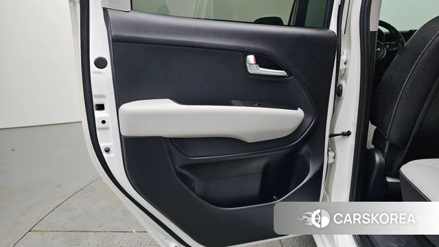 Kia The New Kia Ray id 4408954 из Кореи 17