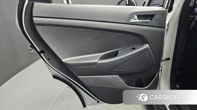 Hyundai All New Tucson id 4530967 из Кореи 17