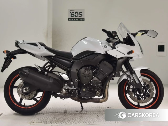 Проданный Yamaha FZ1 FEATHER 2010 из Японии
