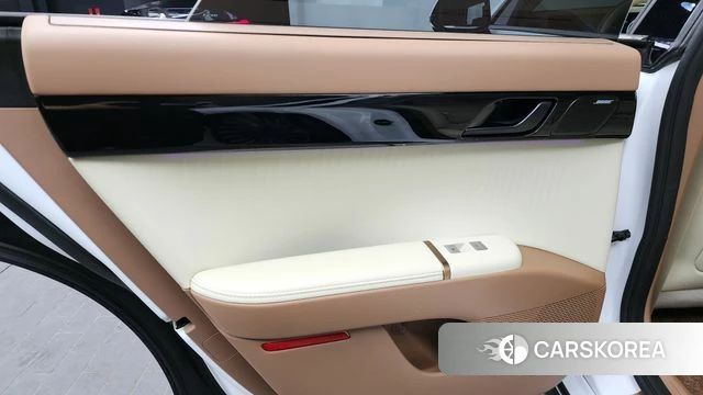 Hyundai Grandeur Hybrid (GN7) id 4400674 из Кореи 17