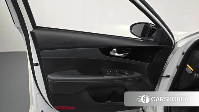 Kia Come New K3 id 4410706 из Кореи 17