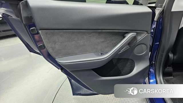 Tesla Model Y id 4863187 из Кореи 17