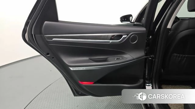 Hyundai Grandeur IG Hybrid id 4918644 из Кореи 17