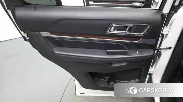 Ford Explorer id 4795006 из Кореи 17