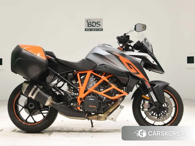 Проданный KTM 1290 SUPER DUKE GT 2017 из Японии