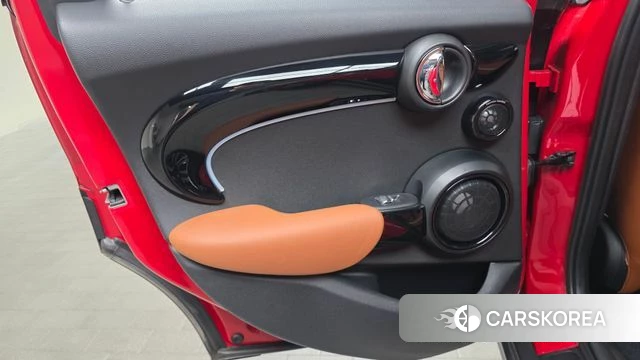 Mini Cooper S id 4753199 из Кореи 17
