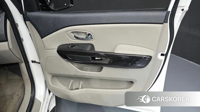 Kia The New Carnival id 4581421 из Кореи 17