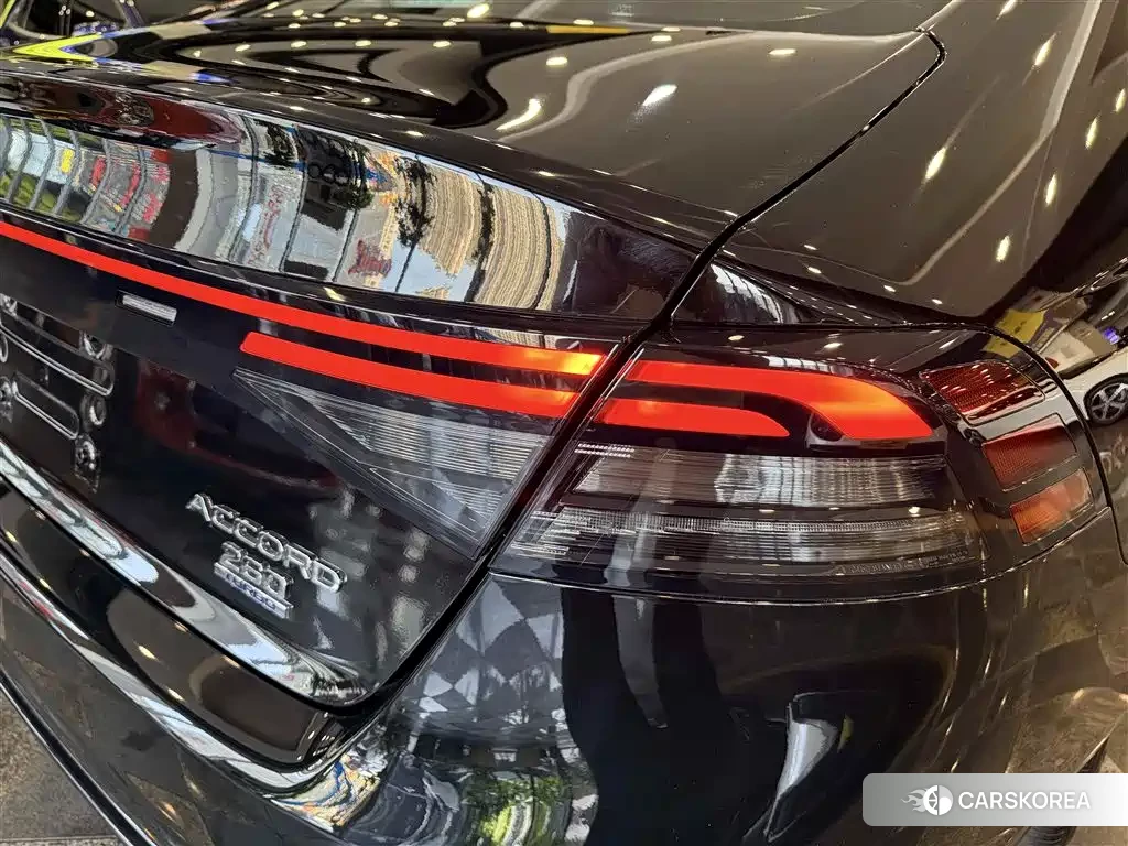 Honda Accord id 4622312 из Китая 17