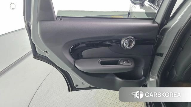 Mini Cooper Clubman id 4641311 из Кореи 17