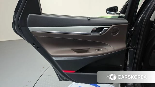 Hyundai Grandeur IG id 4728230 из Кореи 17