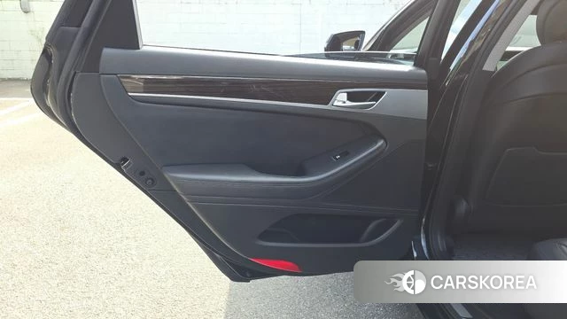Genesis G80 id 4647821 из Кореи 17
