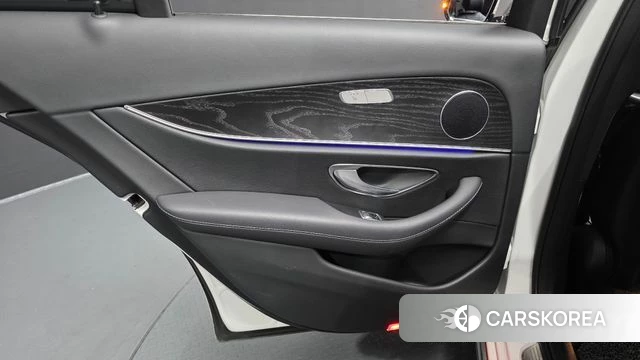 Mercedes-Benz E-Class W213 id 4430078 из Кореи 17
