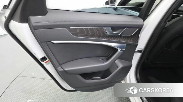 Audi A6 (C8) id 4542291 из Кореи 17