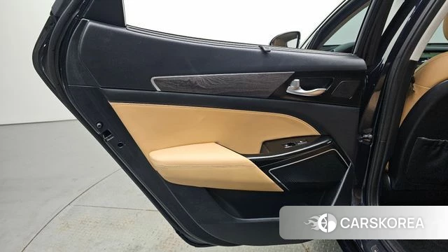 Kia K7 Premier Hybrid id 4496467 из Кореи 17