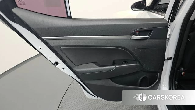 Hyundai The New Avante AD id 4447510 из Кореи 17