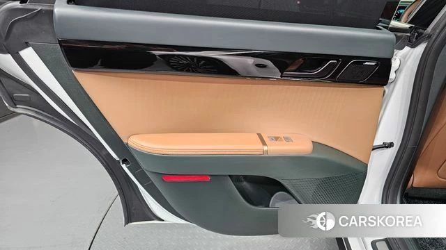 Hyundai Grandeur Hybrid (GN7) id 4617818 из Кореи 17