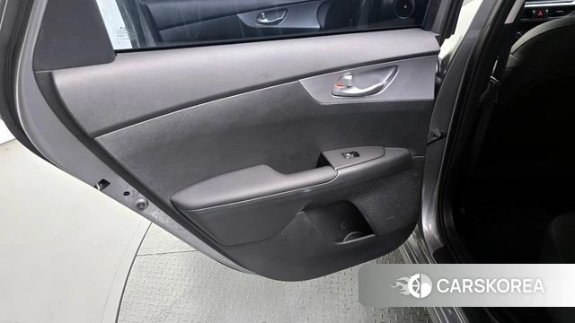 Kia The New K3 2nd generation id 4201478 из Кореи 17