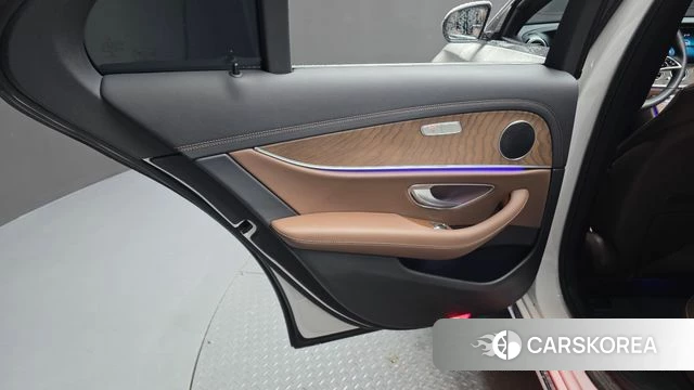 Mercedes-Benz E-Class W213 id 4603673 из Кореи 17