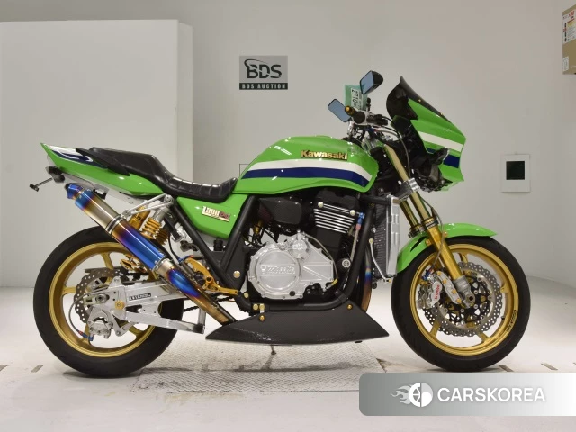 Проданный Kawasaki ZRX 1200 2017 из Японии