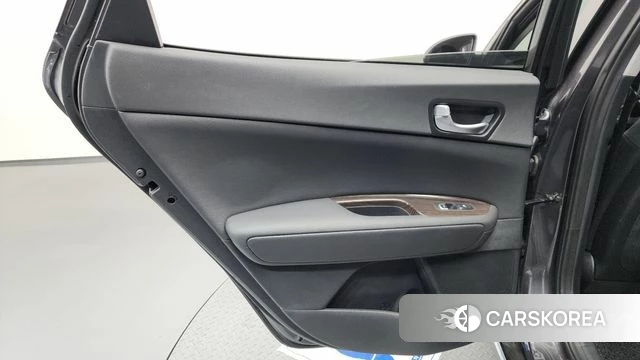 Kia K5 second generation id 4568811 из Кореи 17