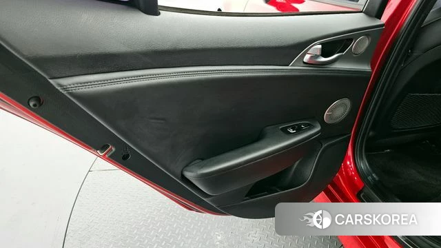 Kia Stinger id 4447887 из Кореи 17