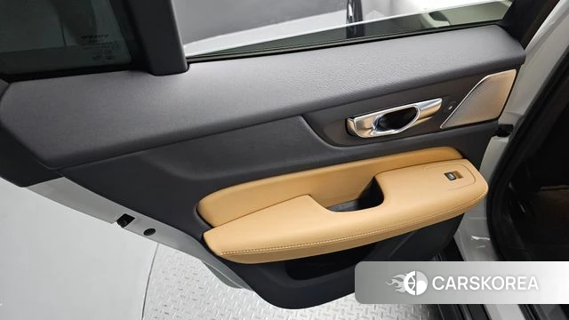 Volvo V60 Cross-Country 2nd Generation id 4853522 из Кореи 17
