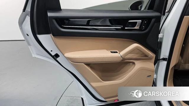 Porsche Cayenne (PO536) id 4572060 из Кореи 17