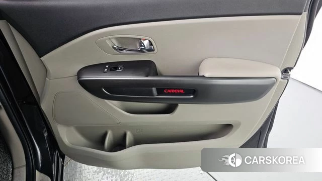 Kia The New Carnival id 4780794 из Кореи 17