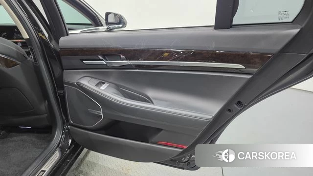 Genesis G90 id 4574246 из Кореи 17