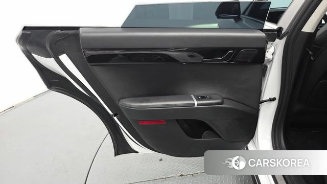 Hyundai Grandeur Hybrid (GN7) id 4905249 из Кореи 17