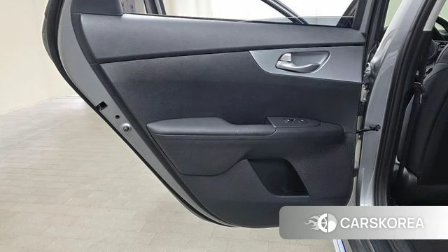 Kia The New K3 2nd generation id 4281479 из Кореи 17