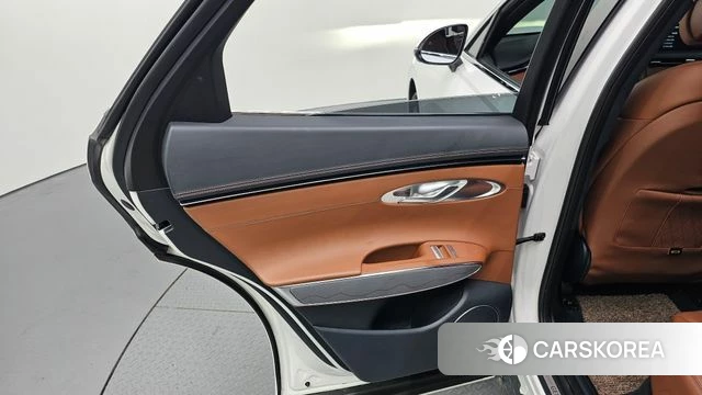 Genesis GV70 id 4443476 из Кореи 17