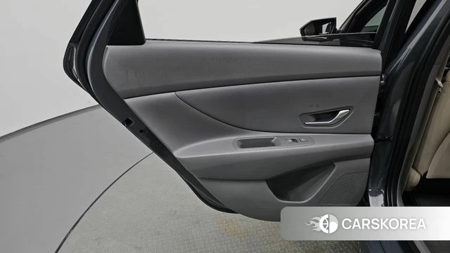 Hyundai The New Avante (CN7) id 4927956 из Кореи 17