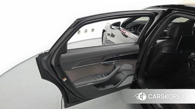 Audi A8 (D5) id 4591050 из Кореи 17