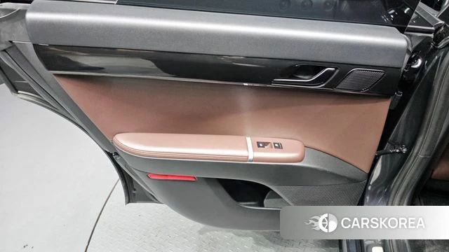 Hyundai Grandeur Hybrid (GN7) id 4249210 из Кореи 17