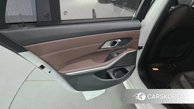 BMW 3 Series (G20) id 4423087 из Кореи 17