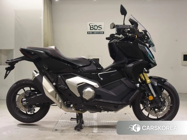 Проданный Honda X-ADV 750 2022 из Японии