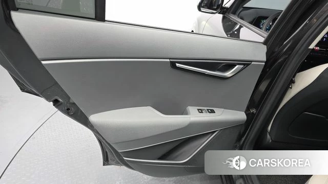 Kia Di Ol Nu Niro id 4646411 из Кореи 17