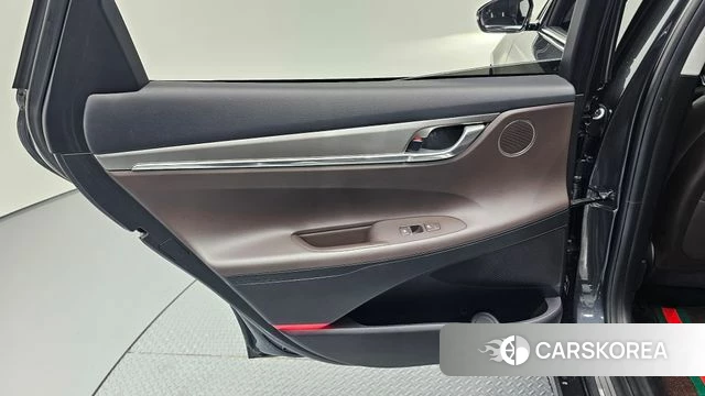 Hyundai The New Grandeur IG id 4186608 из Кореи 17