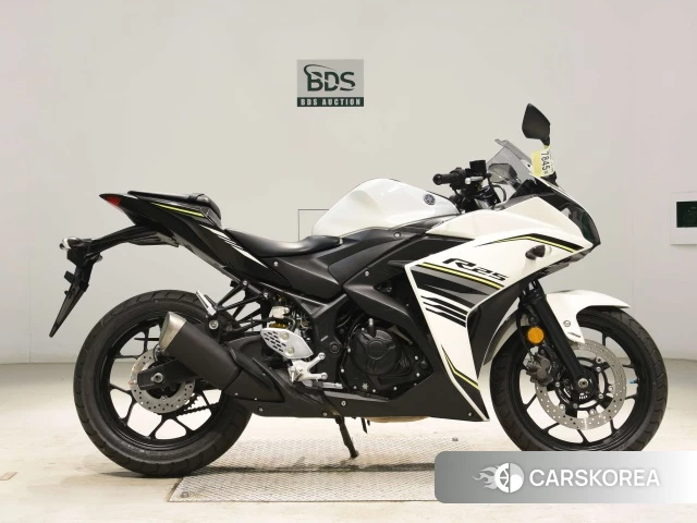 Проданный Yamaha YZF-R25 2016 из Японии