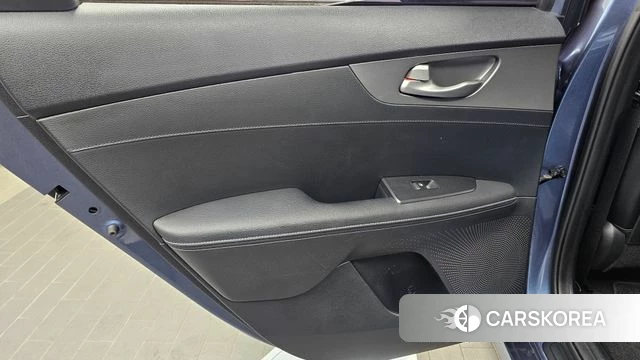 Kia Come New K3 id 4459676 из Кореи 17