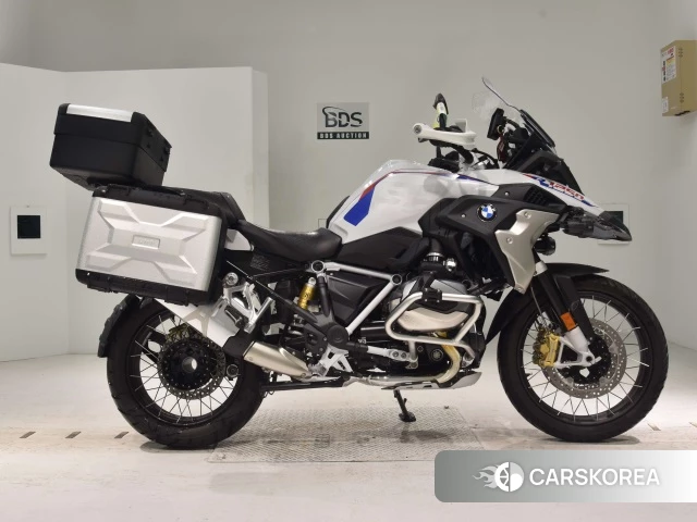 Проданный BMW R1250GS 2022 из Японии
