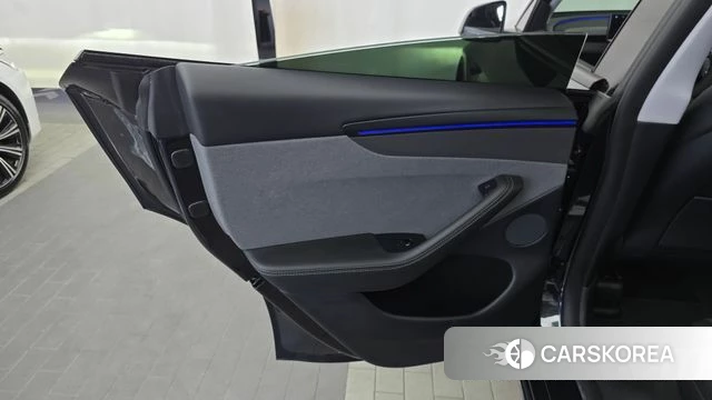 Tesla Model Y id 4432402 из Кореи 17